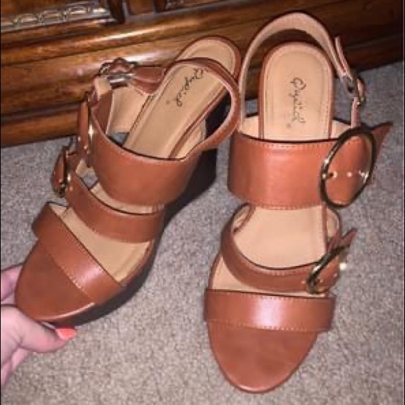 Multiple Pairs of Wedges